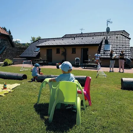 Apartment Miraka *