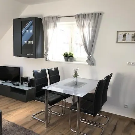 Miraka Apartment *