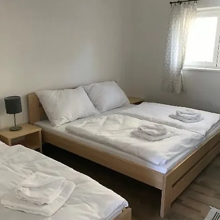 Miraka Apartment