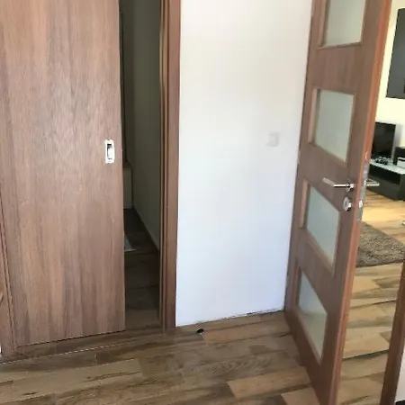 Apartment Miraka *